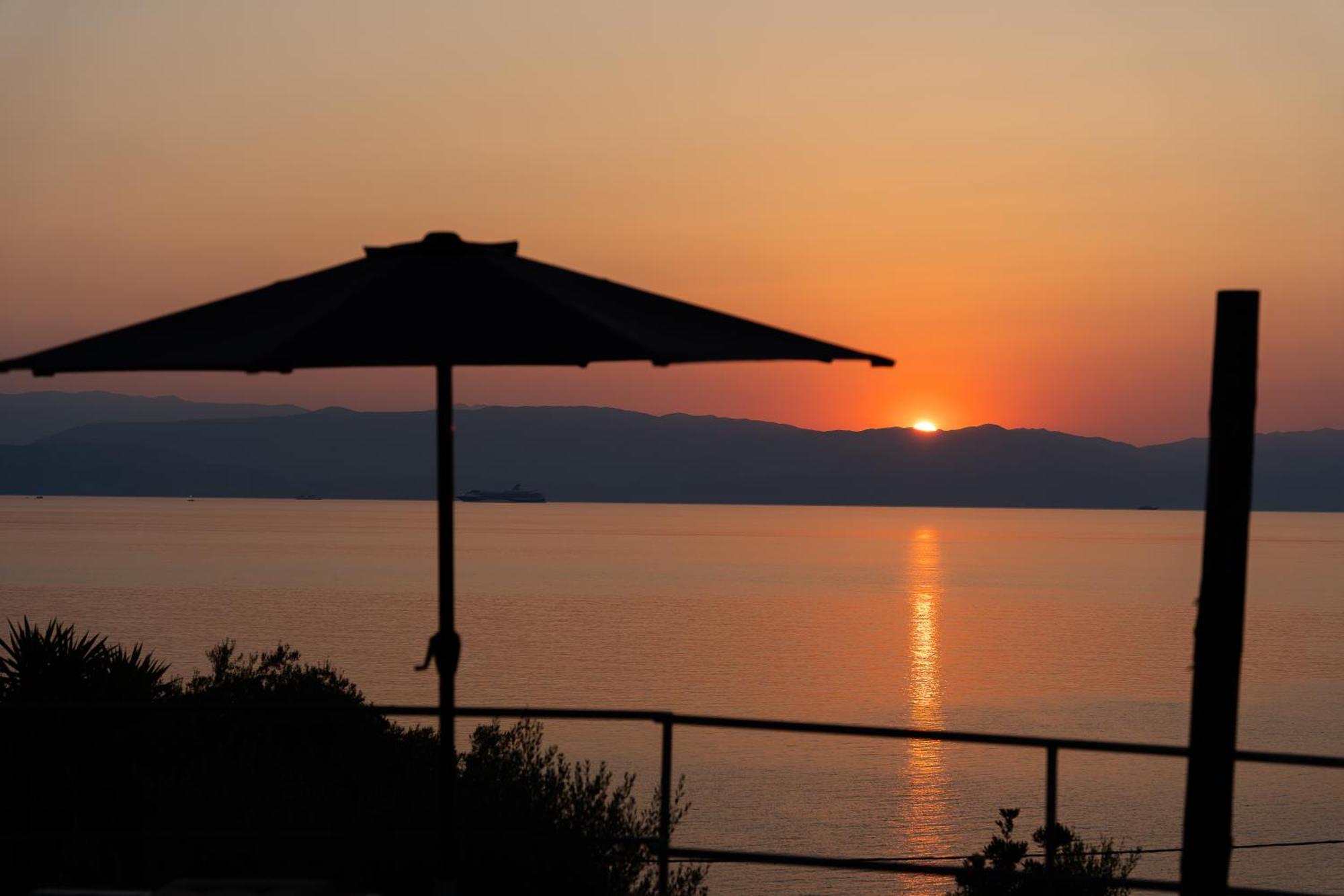 Antares Boutique Guesthouse بيراما المظهر الخارجي الصورة